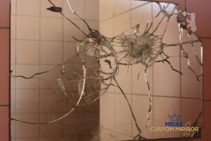 functionality-why-should-you-immediately-replace-a-damaged-custom-all-mirror-in-singapore-wall-mirror-midas-custom-mirror-singapore