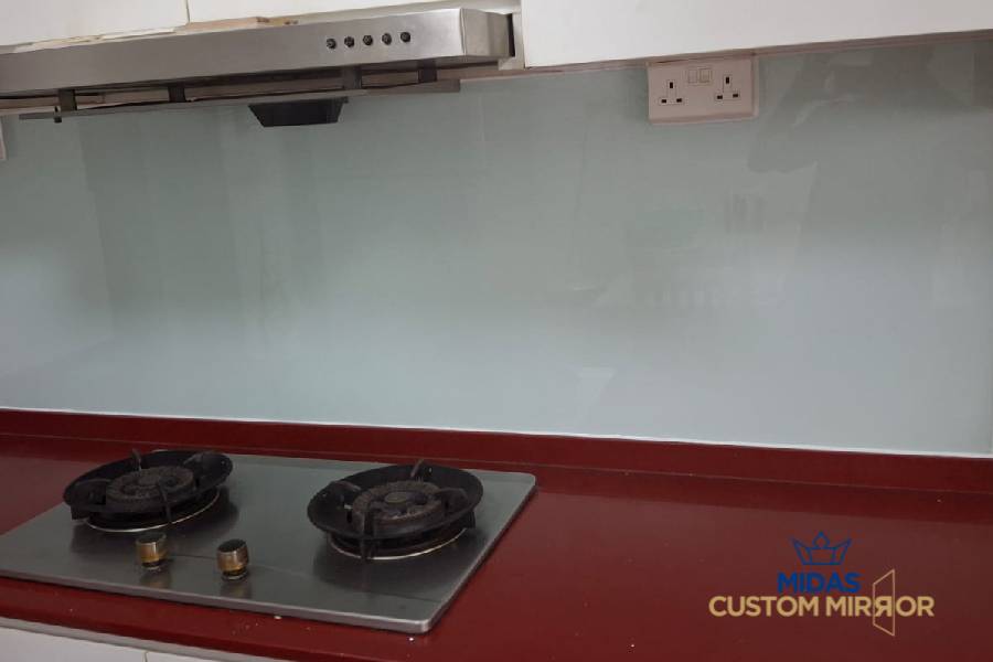 glass-backsplash-midas-custom-mirror-singapore-1