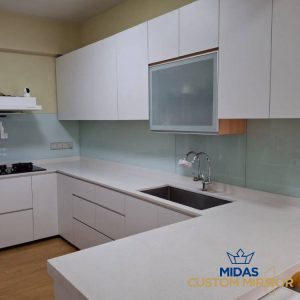 glass-backsplash-installation-services-midas-custom-mirror-singapore-condo-orchard-2