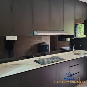 glass-backsplash-installation-services-midas-custom-mirror-singapore-hdb-jurong-east-2